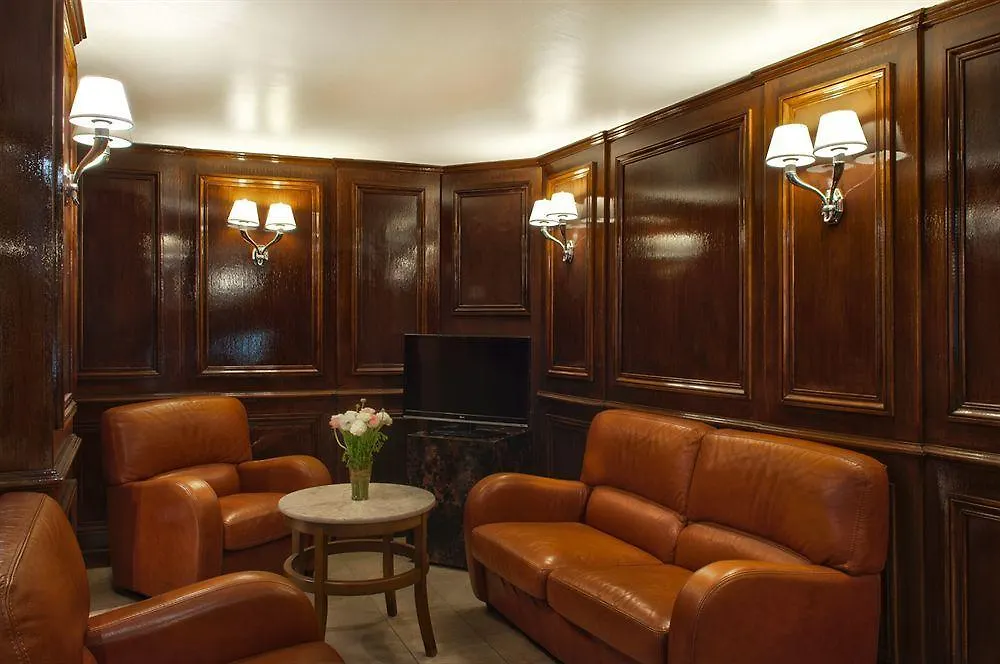 Eugénie Hotel 3*